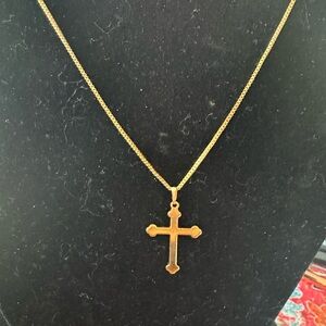 Vintage Goldtone  Cross Pendant Necklace